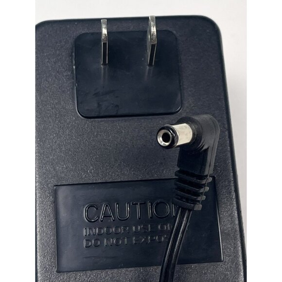AC/DC Black Power Supply Cord Adaptor Adapter FJ-48# E202686 12VDC 850ma EUC - Picture 3 of 3